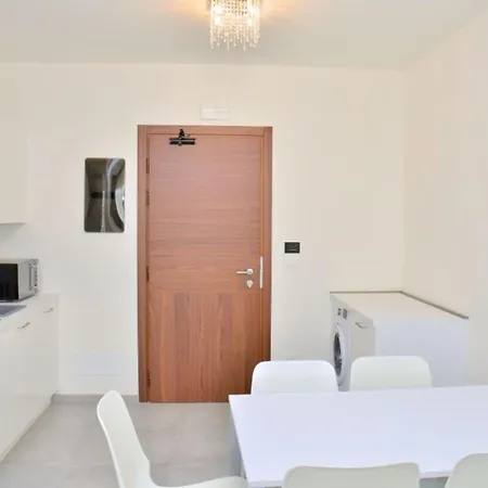 Charming With Terrace By The Sea * Bibione