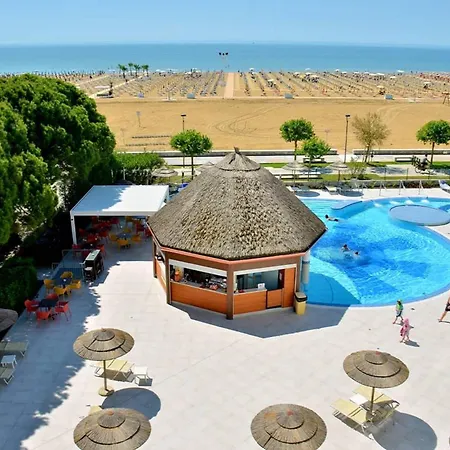 Charming With Terrace By The Sea