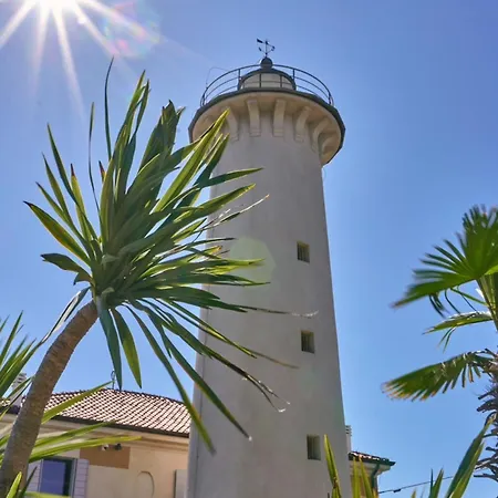 Charming With Terrace By The Sea * Bibione