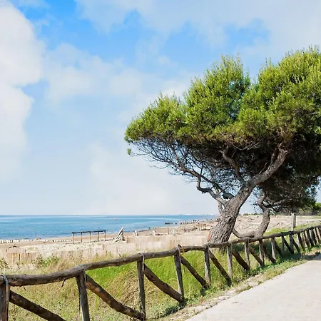 Charming With Terrace By The Sea * Bibione