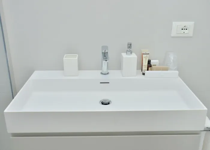 شقة Charming With Terrace By The Sea *